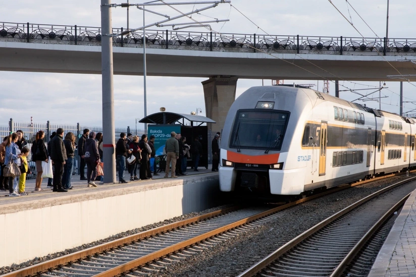 АЖД в январе увеличили пассажироперевозки на 20%