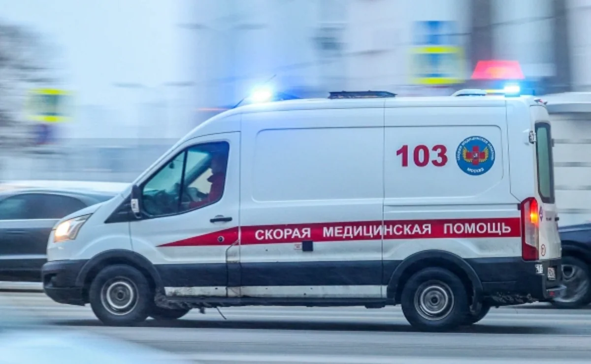 В ДТП с автобусом и грузовиком в Москве пострадали восемь человек
