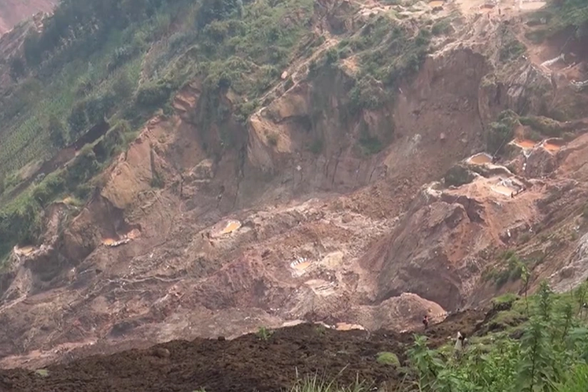 В ДР Конго более 10 человек погибли при оползне на шахте