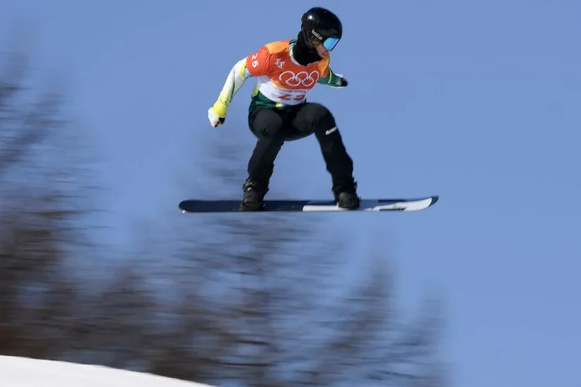 Avstraliyalı snoubordçu ağır zədə alaraq xəstəxanaya yerləşdirilib