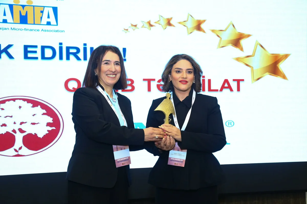 FINCA Azerbaijan BOKT 1-ci İnvestor Mikromaliyyə Forumunda MÜKAFATLANDIRILIB - FOTO