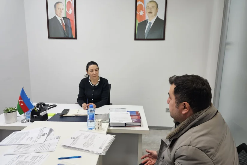 Səbinə Əliyeva vətəndaşları qəbul edib