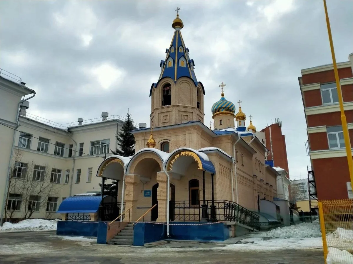 В России мужчина с ножом напал на прихожан церкви, есть пострадавшие