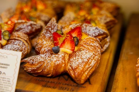 Şəhərin mərkəzində yeni dad məkanı - Xonça Chocolate & Patisserie fəaliyyətə başlayıb