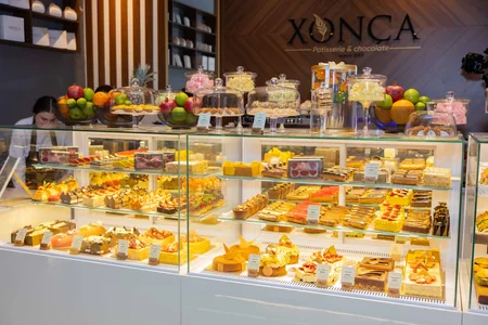 Şəhərin mərkəzində yeni dad məkanı - Xonça Chocolate & Patisserie fəaliyyətə başlayıb