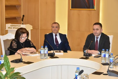 Balaca pianoçu dərs vəsaitinin təqdimatı keçirilib
