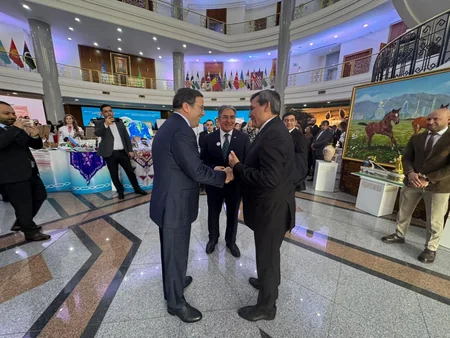 Azərbaycan səfirliyi Türkmənistanda beynəlxalq sərgidə iştirak edib