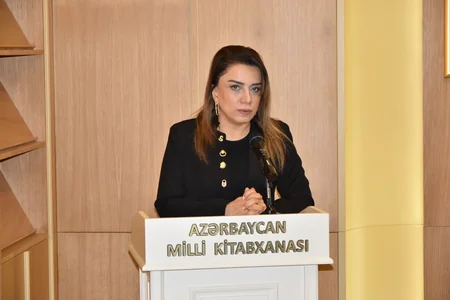Balaca pianoçu dərs vəsaitinin təqdimatı keçirilib