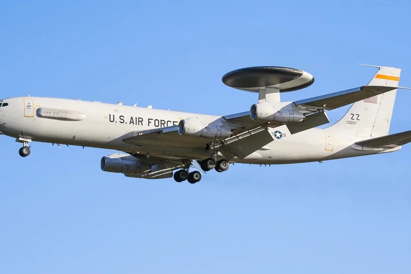 США перебросили в Саудовскую Аравию в общей сложности шесть летающих радаров