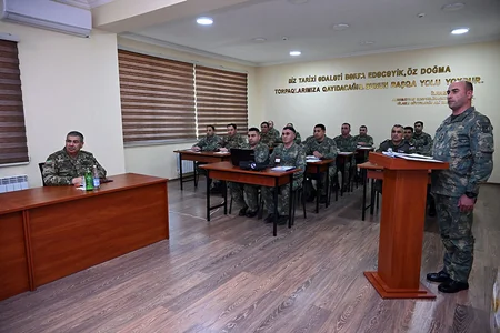 Закир Гасанов проверил деятельность подразделений ПВО