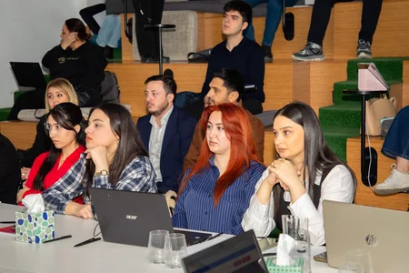 Jurnalistlər üçün süni intellekt təlimi keçirilib