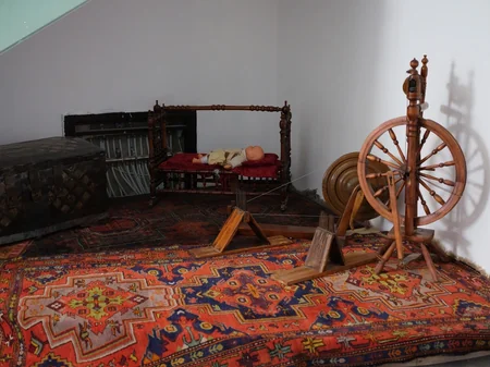 Azerbaijan exempts art and antiques imports from VAT