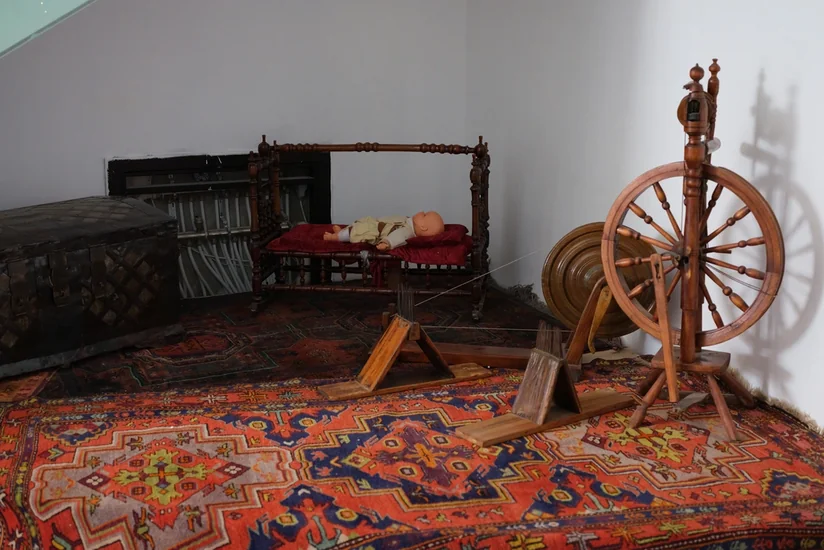 Azerbaijan exempts art and antiques imports from VAT