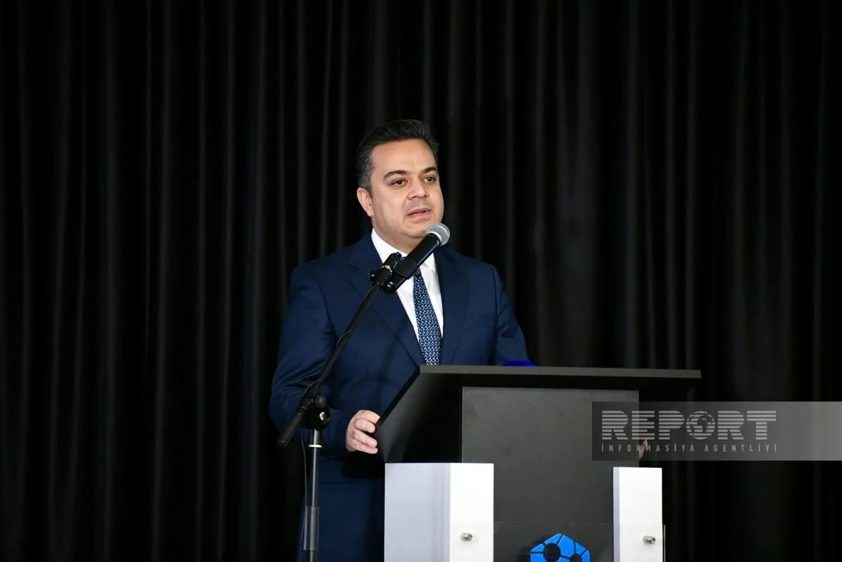 Nazirlik rəsmisi: Təhsil sistemində rəqəmsallaşma üç əsas istiqamət üzrə aparılır