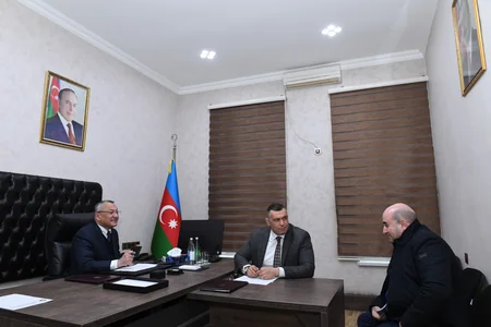 Rövşən Rzayev vətəndaş qəbulu keçirib