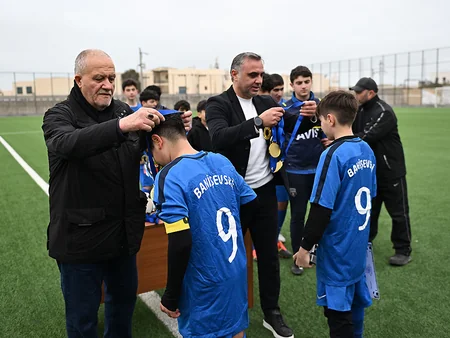 Anatoli Banişevskinin anadan olmasının 80 illik yubileyi münasibətilə xatirə turniri keçirilib
