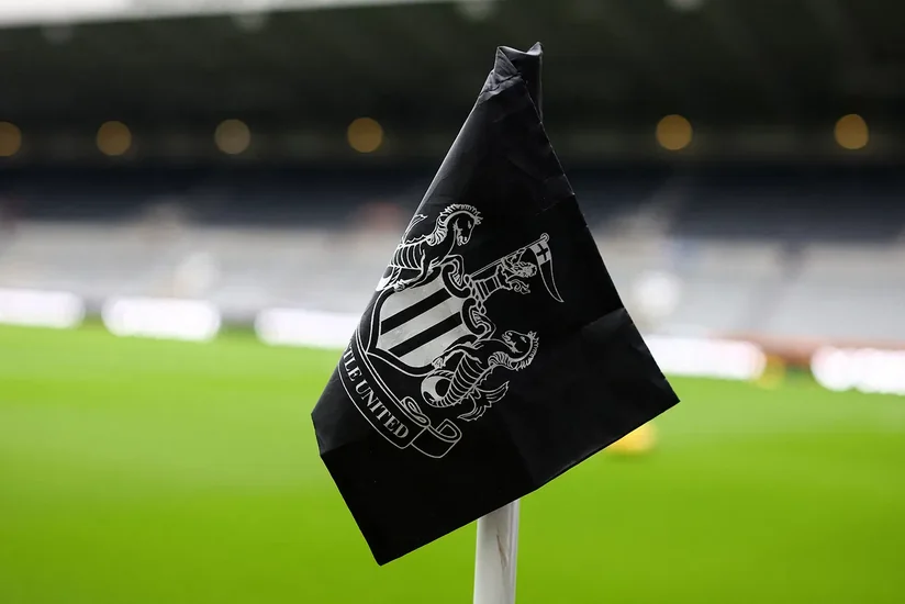 Nyukaslın zədəli futbolçularının adları açıqlanıb