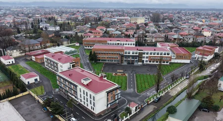 İlham Əliyev Lənkəran Dövlət Peşə Təhsil Mərkəzinin açılışında iştirak edib