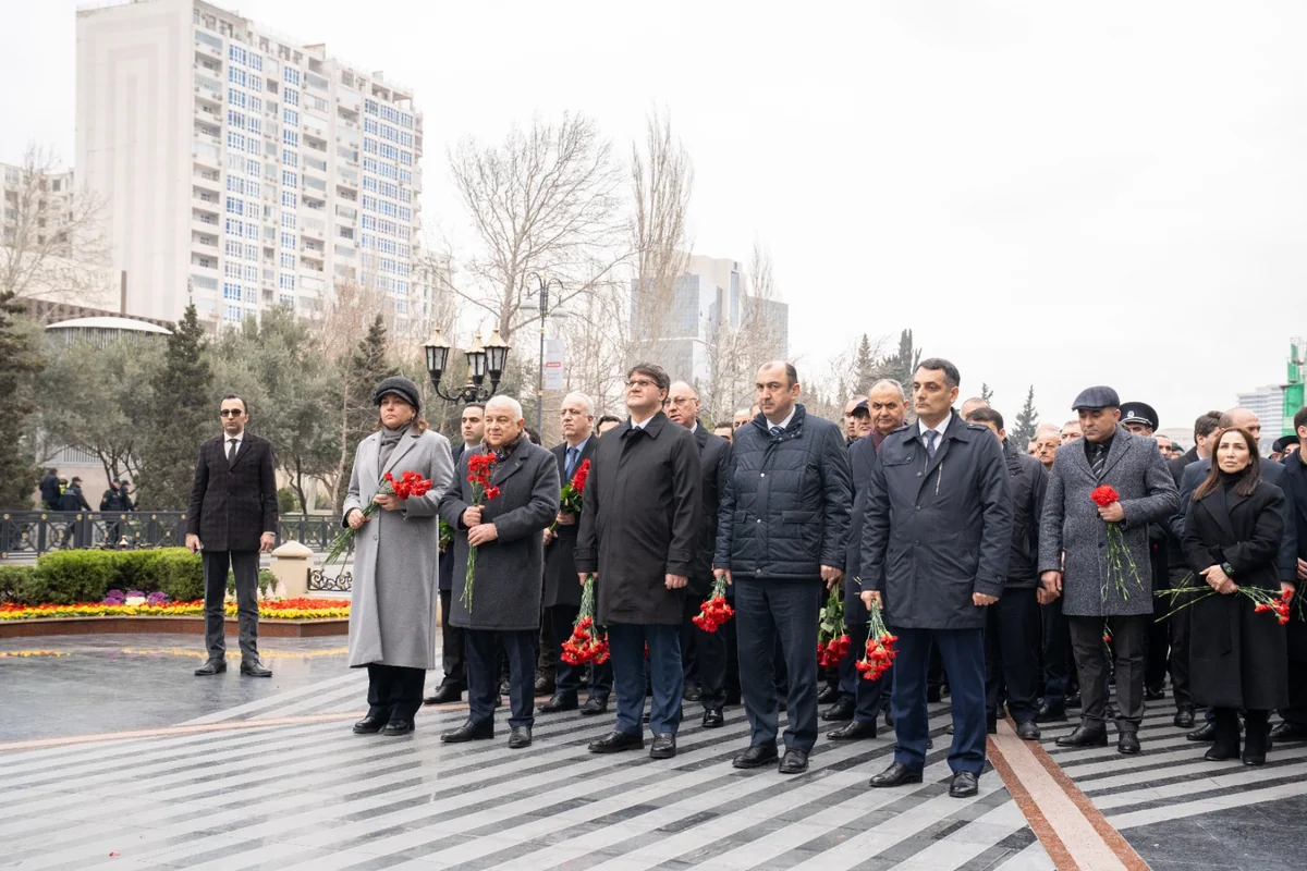 ETSN kollektivi Xocalı soyqırımı qurbanlarını anıblar
