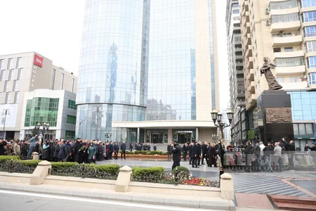 Azerbaijani people commemorate victims of Khojaly genocide