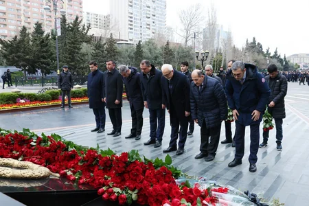 Azerbaijan's Economy Ministry leadership honors memory of Khojaly victims