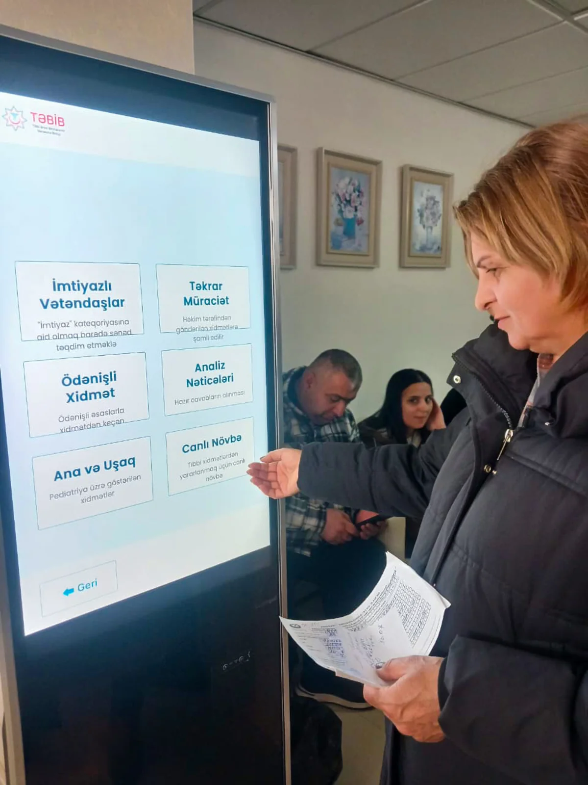 Masallı Rayon Mərkəzi Xəstəxanasında elektron növbə sistemi istifadəyə verilib