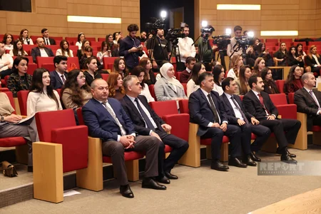 ADA Universitetində xaricdə təhsil alan məzunlar üçün karyera sərgisi keçirilib