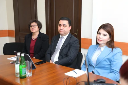 Mediada Azərbaycan dili mövzusunda təlimlərin növbəti mərhələsi təşkil olunub
