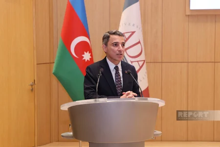 ADA Universitetində xaricdə təhsil alan məzunlar üçün karyera sərgisi keçirilib