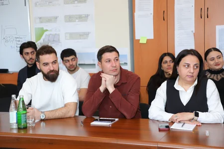 Mediada Azərbaycan dili mövzusunda təlimlərin növbəti mərhələsi təşkil olunub