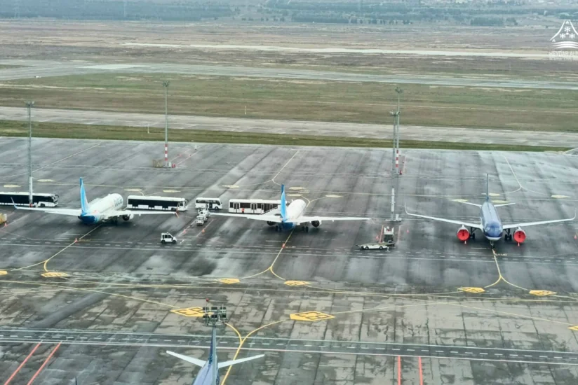 Məhdudiyyətlər səbəbindən Flydubaiın iki reysi Bakı aeroportuna eniş edib