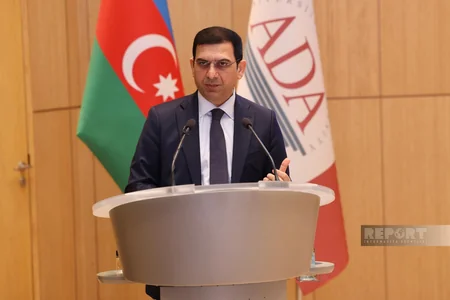 ADA Universitetində xaricdə təhsil alan məzunlar üçün karyera sərgisi keçirilib