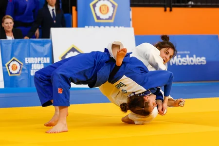 Vüsalə Hacıyeva cüdo üzrə gənclər arasında Avropa Kubokunda gümüş medal əldə edib