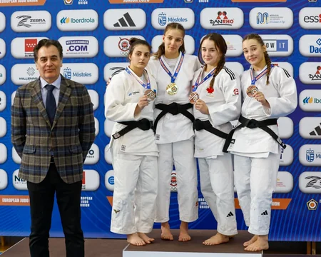 Vüsalə Hacıyeva cüdo üzrə gənclər arasında Avropa Kubokunda gümüş medal əldə edib