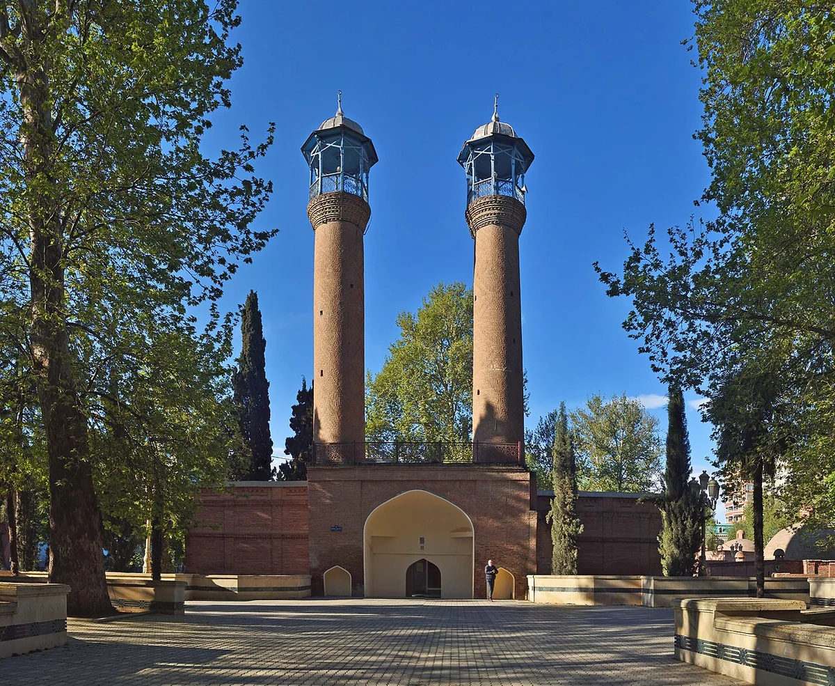 Azerbaijan allocates over $940,000 for Juma Mosque renovation in Ganja