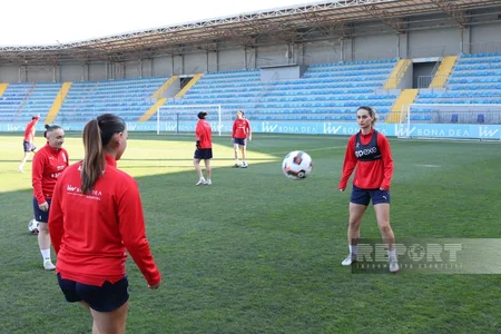 Azərbaycan millisi Şimali Makedoniya yığması ilə oyundan əvvəl məşqə çıxıb
