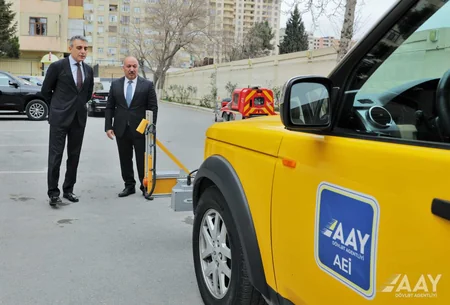 Vüsal Nəsirli AAYDA-nın institut və laboratoriyasının fəaliyyəti ilə tanış olub