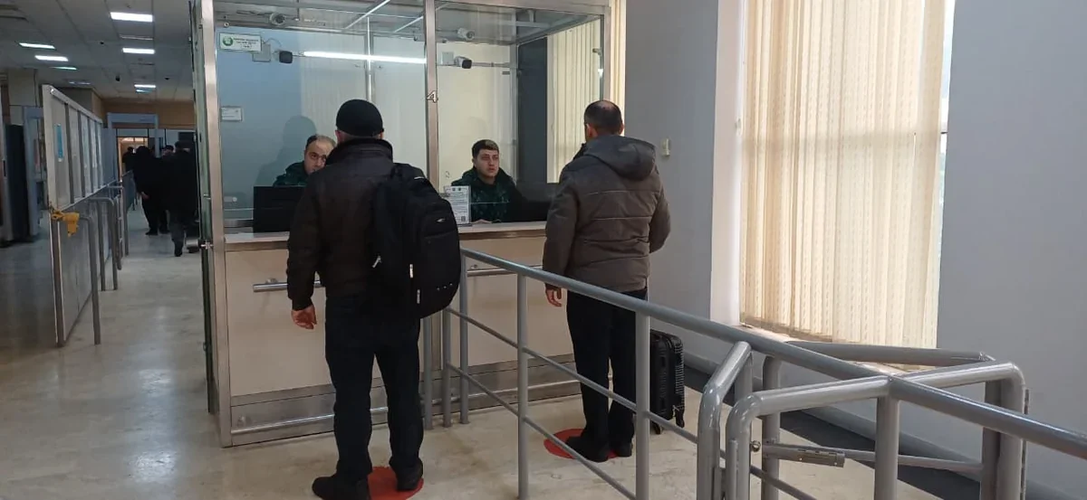 Over 300 evacuated from Iran through Azerbaijan amid conflict