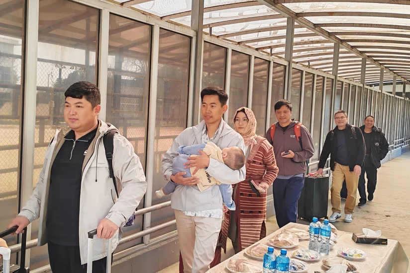 1,161 people evacuated from Iran via Azerbaijan to date