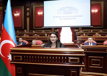 Yeni təyin olunan hakimlər and içiblər