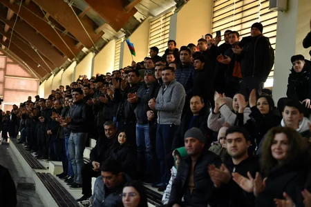 Türkmənistanın Galkynyş qrupu Binə Atçılıq Mərkəzində möhtəşəm şou proqramı ilə çıxış edib