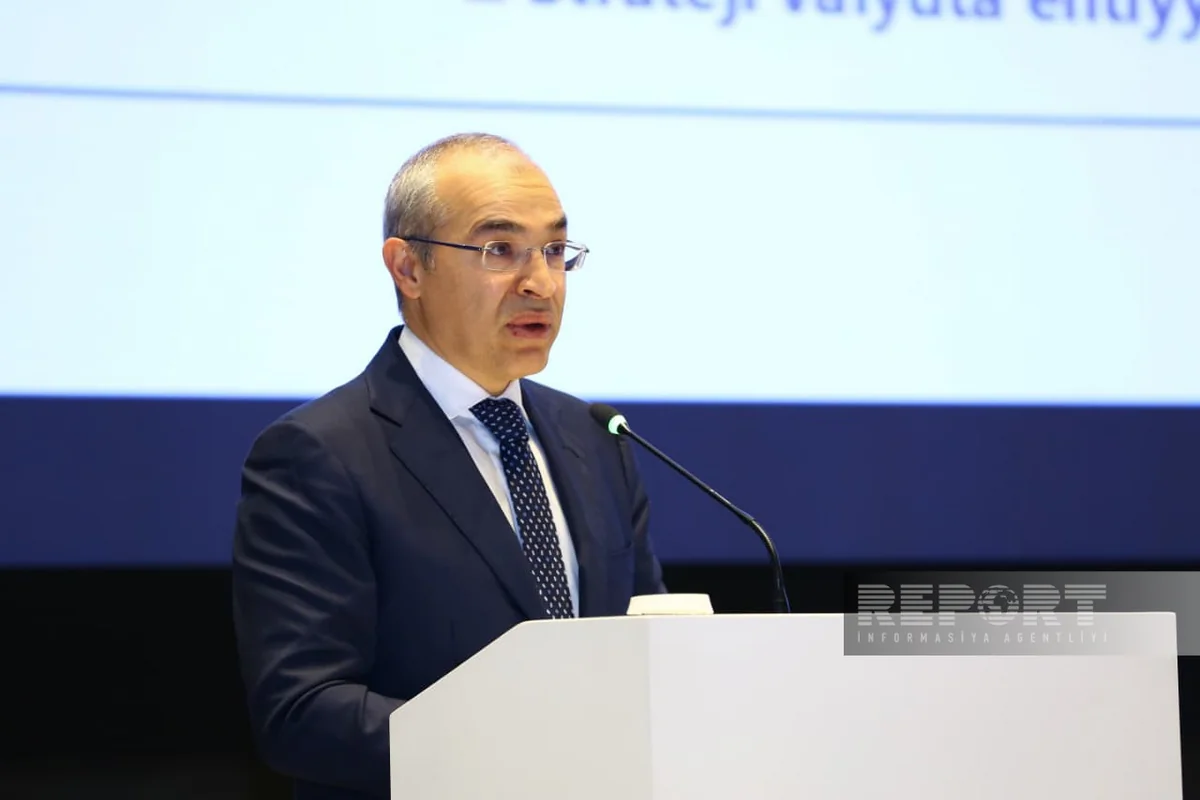 Mikayıl Cabbarov: Azərbaycanda müəssisələrin məhsuldarlığının artırılması üçün süni intellekt proqramı icra ediləcək
