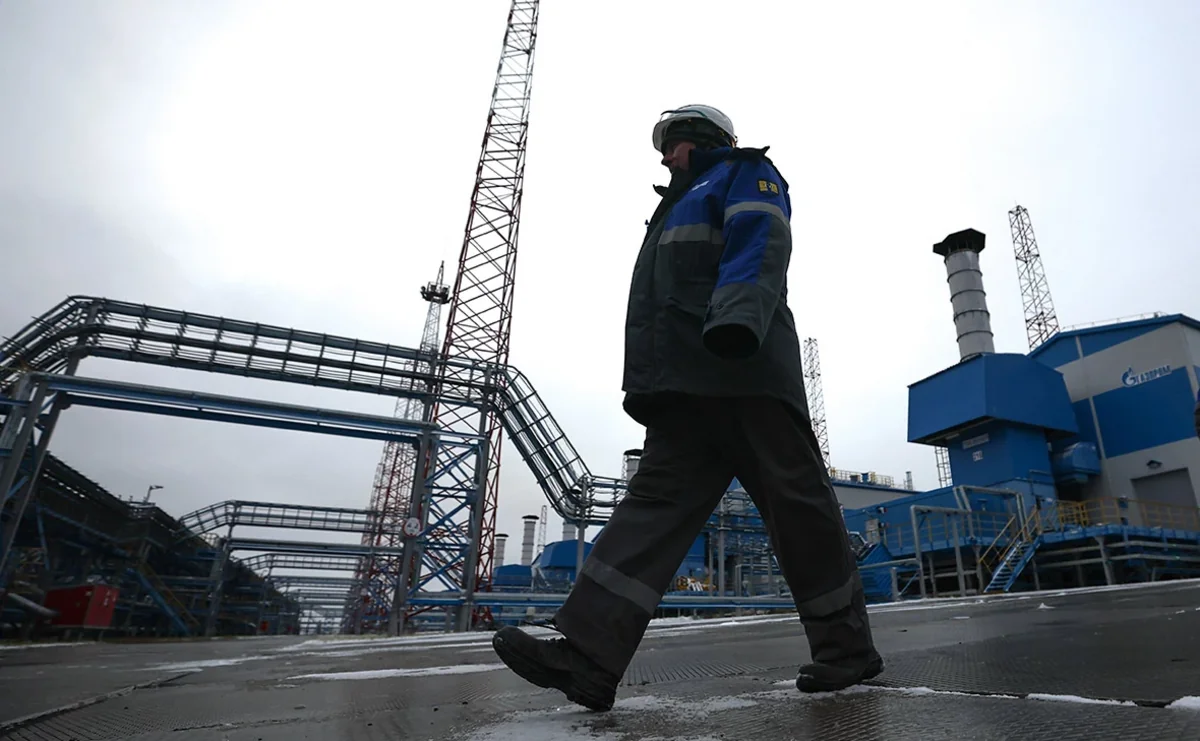 В Японии на одном из заводов произошел выброс угарного газа, пострадали шесть человек
