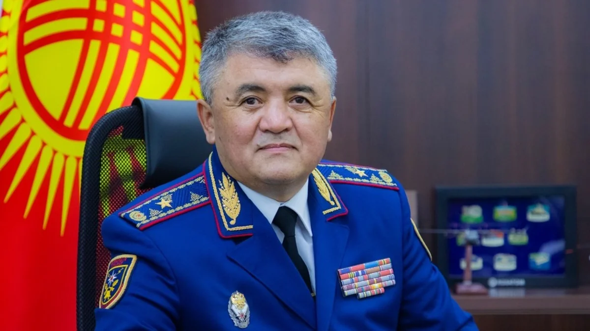Президент Кыргызстана уволил главу МЧС спустя три недели после назначения
