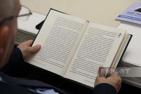 Qərbi Zəngəzur toponimlərinin izahlı lüğəti kitabının təqdimatı keçirilib