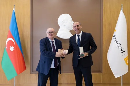 AzerGoldda Tərəqqi medalına layiq görülmüş əməkdaşlarla görüş keçirilib