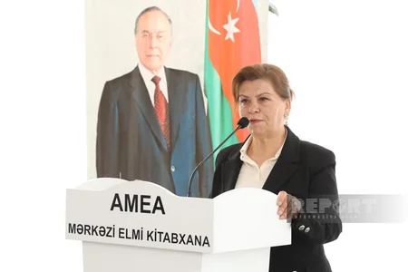 Qərbi Zəngəzur toponimlərinin izahlı lüğəti kitabının təqdimatı keçirilib