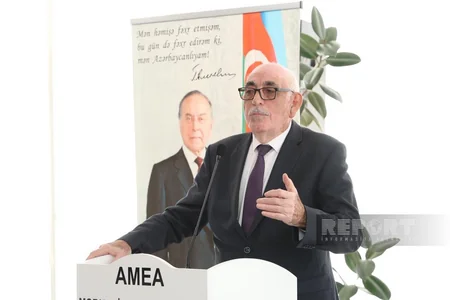 Qərbi Zəngəzur toponimlərinin izahlı lüğəti kitabının təqdimatı keçirilib