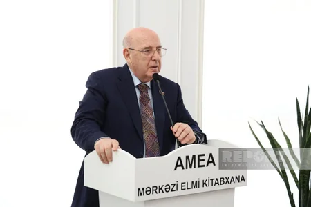 Qərbi Zəngəzur toponimlərinin izahlı lüğəti kitabının təqdimatı keçirilib