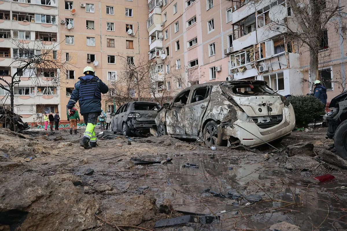 Обстрелы юго-востока Украины привели к ранениям 15 человек